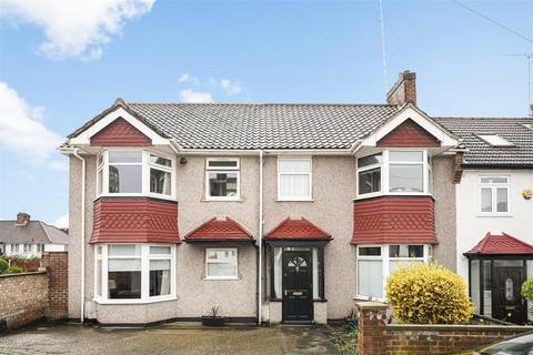 Nettleden Avenue, Wembley 6 bed end of terrace house for sale