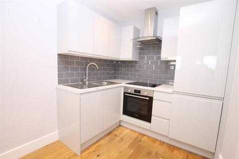 Southampton Road, Eastleigh SO50 1 bed flat for sale