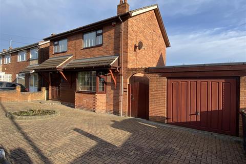 The Leys, Newhall DE11 3 bed detached house for sale