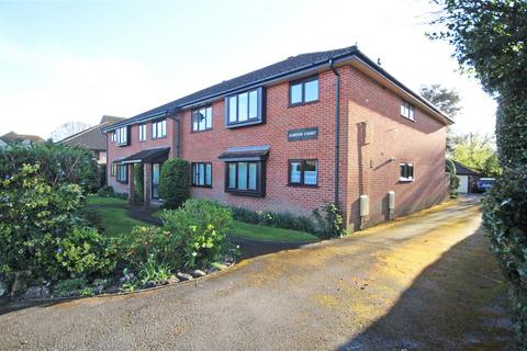 Herbert Road, New Milton, Hampshire... 2 bed apartment for sale