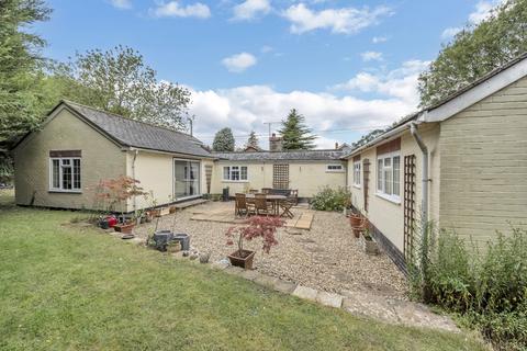 Brook House Road, Stowmarket IP14 5 bed detached bungalow for sale