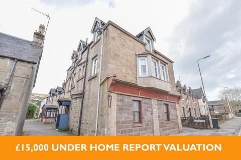 Highlander, 6 Burn Place, Dingwall 3 bed maisonette for sale
