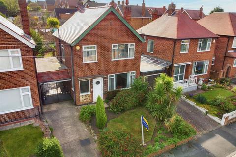 Pondhills Lane, Arnold, Nottingham 3 bed detached house for sale