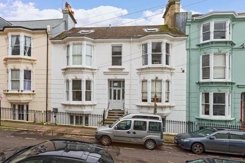 College Road, Brighton 2 bed apartment for sale