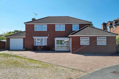 Timberland LN4 4 bed detached house for sale