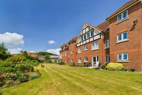 Easterfield Court, Driffield, YO25 5PP 1 bed flat for sale