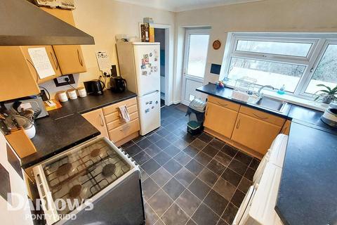 Llantrisant Road, Pontypridd 3 bed terraced house for sale