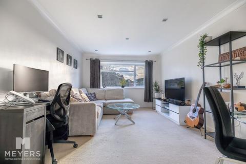 St. Valerie Road, Bournemouth, BH2 2 bed apartment for sale