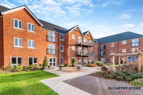 The Moors, Thatcham 1 bed apartment for sale