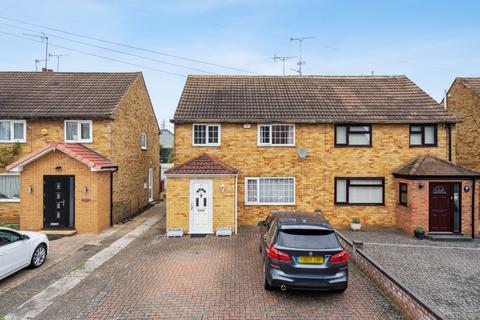 Alderbury Road, Langley  SL3 3 bed semi