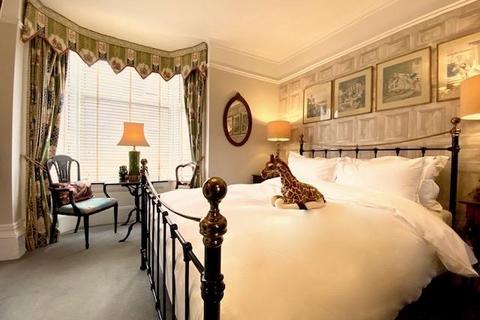 Upper Rock Gardens, Brighton Guest house for sale