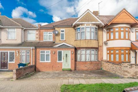 5 bedroom semi-detached house for sale