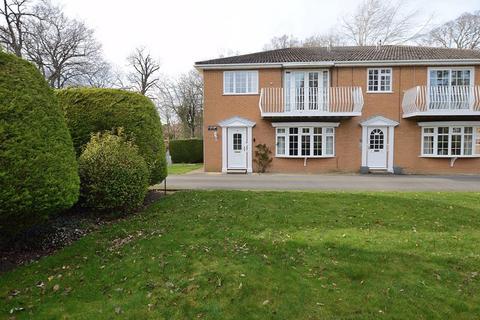 5 Sylvan Court, Woodhall Spa 2 bed apartment for sale