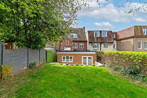 Victoria Street, St. Albans 1 bed maisonette for sale
