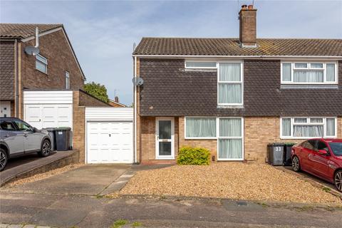 Fallowfield, Ampthill, Bedfordshire... 3 bed semi