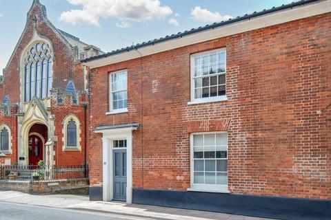 Oak Street, Fakenham, Norfolk, NR21 3 bed end of terrace house for sale