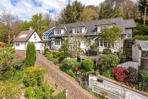 Ffordd Gyffylog, Eglwysbach, Colwyn... 3 bed detached house for sale