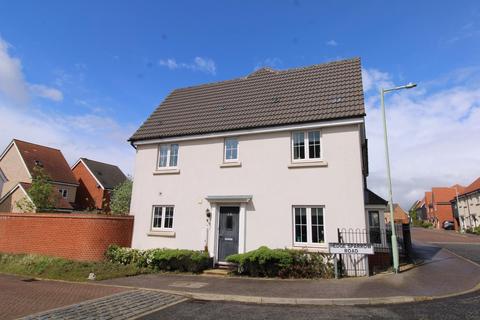 Hedge Sparrow Road, Stowmarket IP14 3 bed end of terrace house for sale