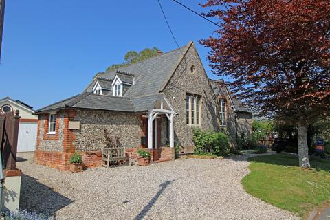 Red Lion Lane, Overton RG25 3 bed detached house for sale