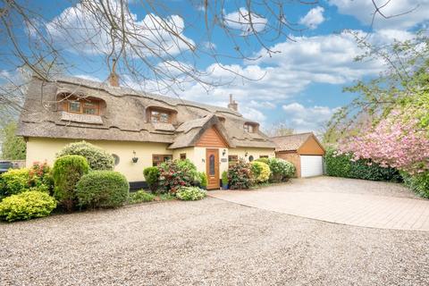 West Somerton 4 bed cottage for sale