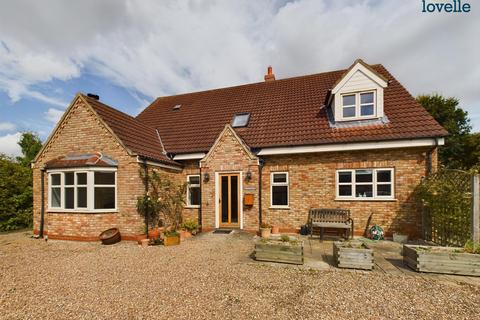 Waterloo Street, Market Rasen, LN8 3 bed detached house for sale