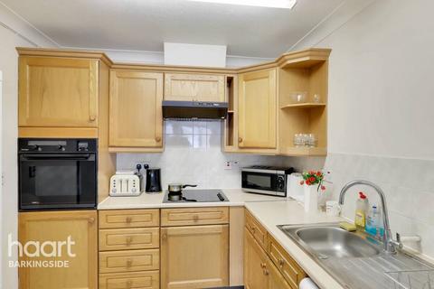 Beehive Lane, Redbridge 1 bed flat for sale