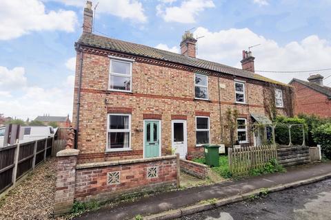 Webster Street, Bungay, Suffolk. 2 bed cottage for sale