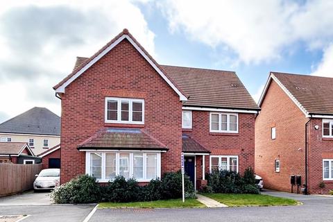 5 bedroom detached house for sale