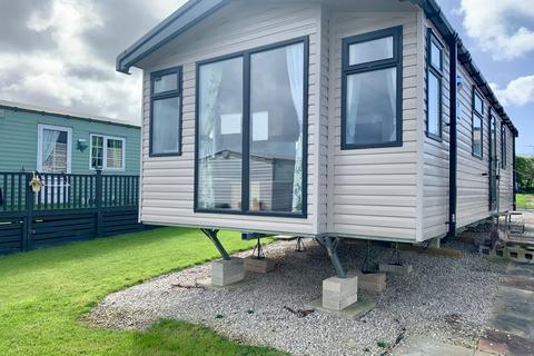 2 bedroom static caravan for sale