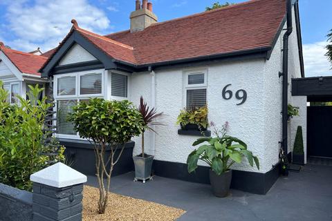 2 bedroom semi-detached bungalow for sale