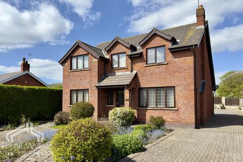 Lytham Road, Warton 4 bed detached house for sale