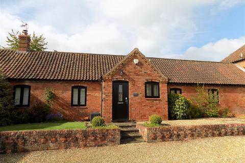 Main Road, Hawksworth, Nottingham 2 bed barn conversion for sale