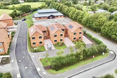 Over Old Road, Hartpury GL19 4 bed detached house for sale