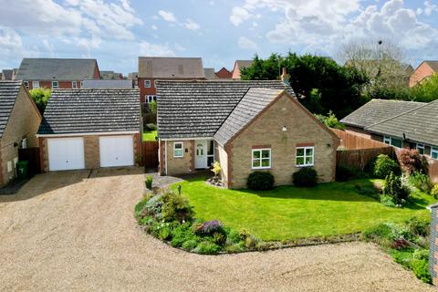 Ash Close, Warboys, Cambridgeshire. 4 bed detached house for sale