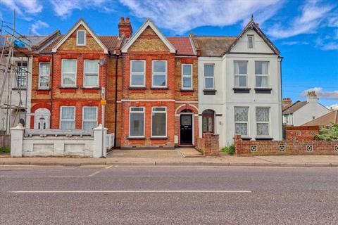 Clacton on Sea CO15 4 bed terraced house for sale