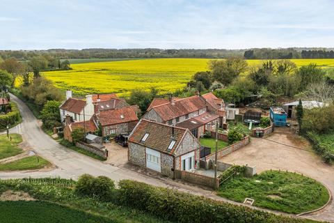 2 bedroom barn conversion for sale