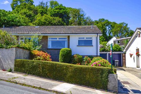 2 bedroom semi-detached bungalow for sale