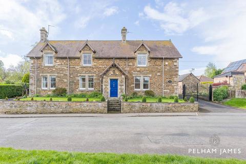 5 bedroom farm house for sale