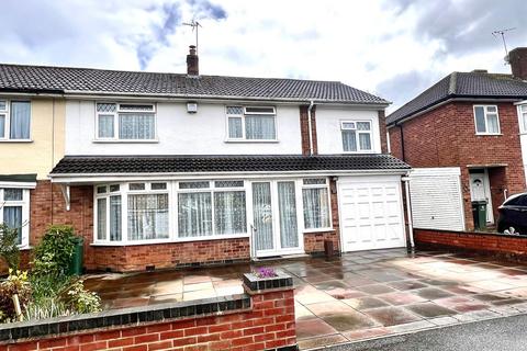 4 bedroom semi-detached house for sale