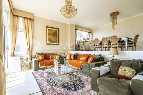 The Water Gardens, London W2 3 bed apartment for sale