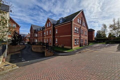 Kirtleton Avenue, Weymouth 2 bed flat for sale