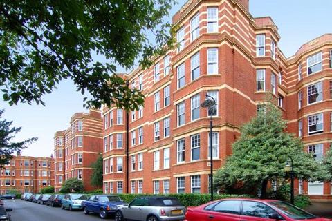 Sutton Court, Chiswick, London 4 bed flat for sale