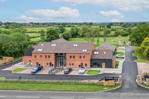 Droitwich Road, Bradley Green, B96 1 bed apartment for sale