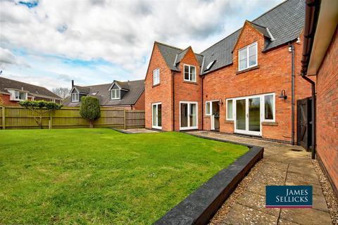 Maple House, Arnesby, Leicestershire 4 bed detached house for sale