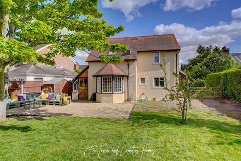 91 Lower Howsell Road, Malvern WR14 4 bed detached house for sale