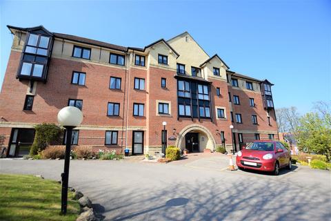 Filey Road, Scarborough 2 bed flat for sale