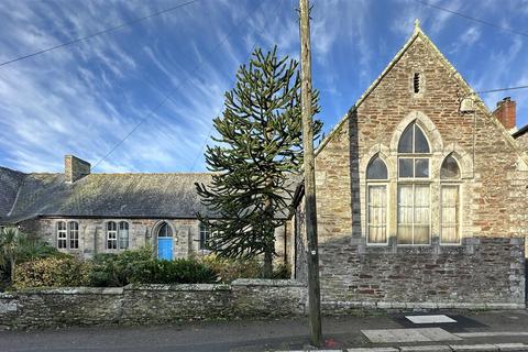 Fore Street, Tregony 3 bed semi