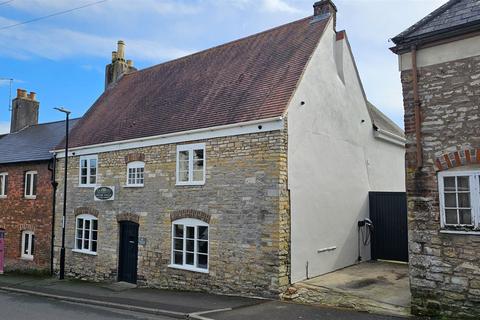 High Street, Fordington, Dorchester 4 bed end of terrace house for sale