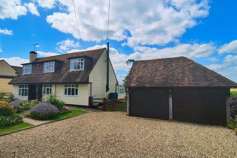 Mount End, Theydon Mount 3 bed detached house for sale