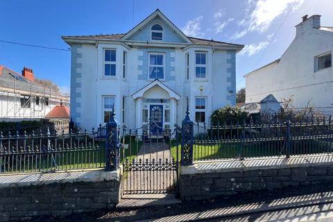 New Quay, Ceredigion, SA45 4 bed detached house for sale